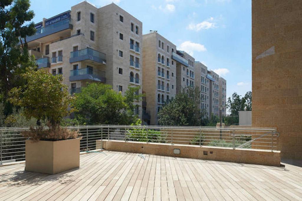 Chic & Quiet Apartments In City Center By Feelhome Jerusalem Exteriör bild